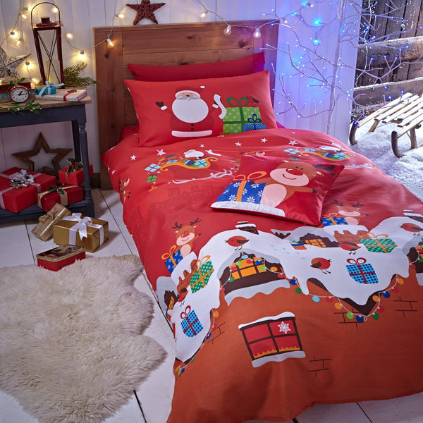 Catherine Lansfield Santa's Christmas Presents Reversible Duvet Cover Set